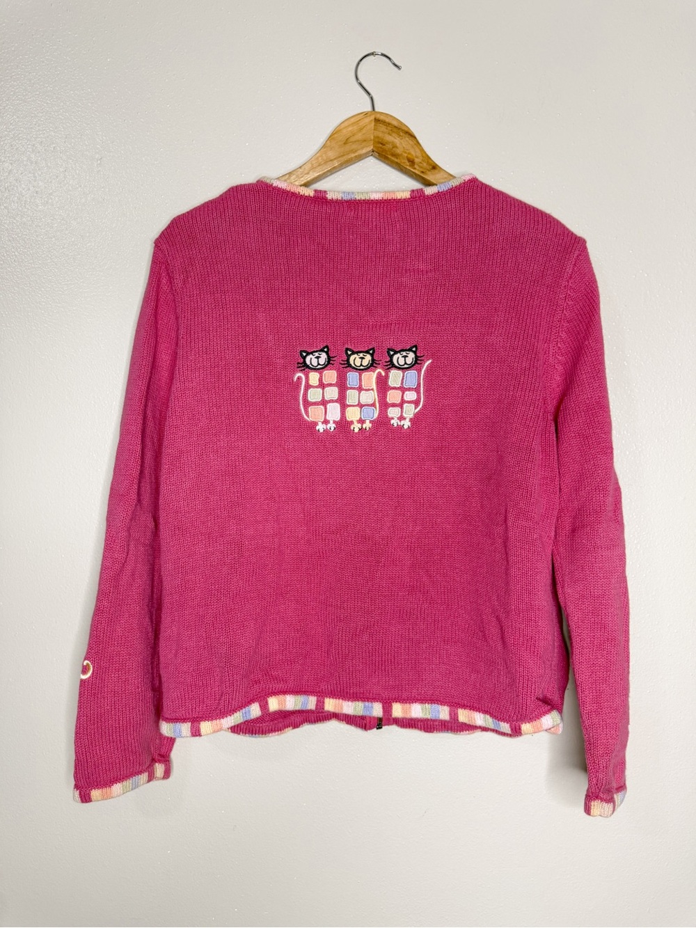 Vintage Cat Embroidered Full Zip Cardigan Pink Sweater - Picture 5 of 9